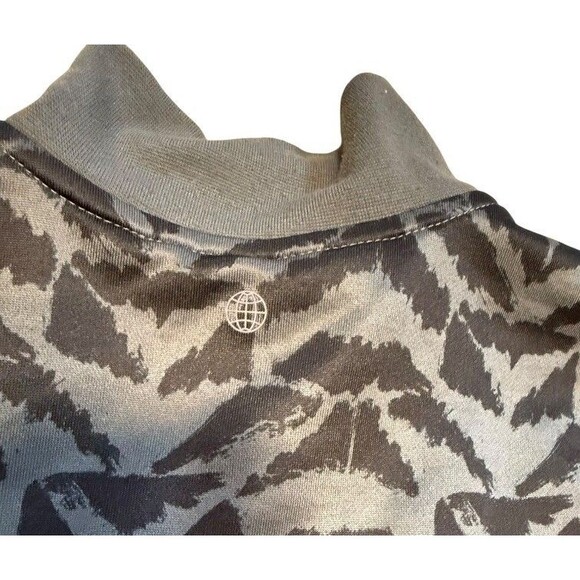 Adidas Manchester United FC 2 Piece Track Suit Boys Size Medium Black/Gray Camo - Picture 4 of 9